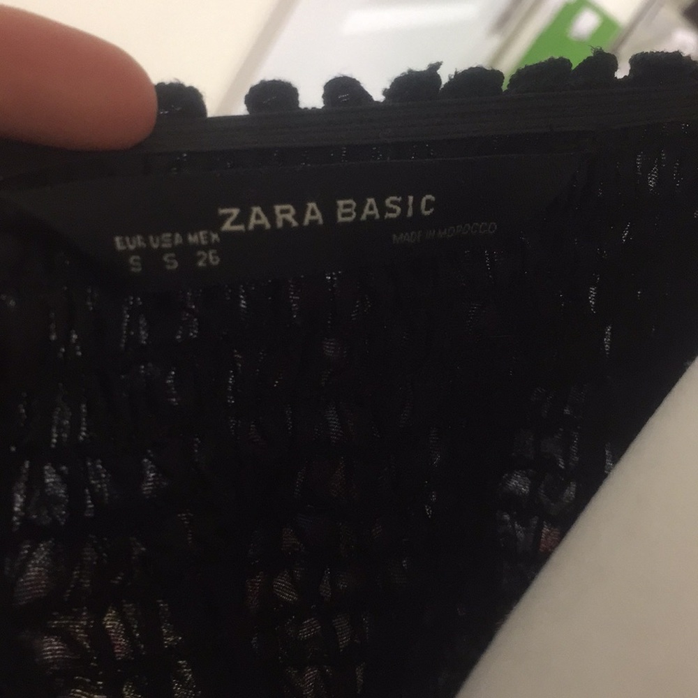 Zara basic blouse - Picture 2 of 2